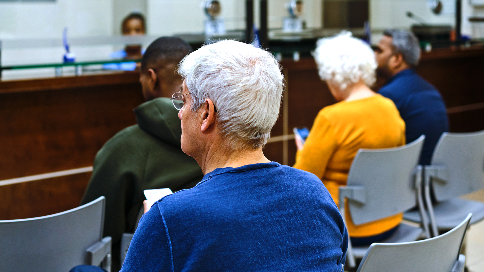 Hospitales “colapsados” con enfermeras “saturadas “porque las consejerías “no han hecho sus deberes”